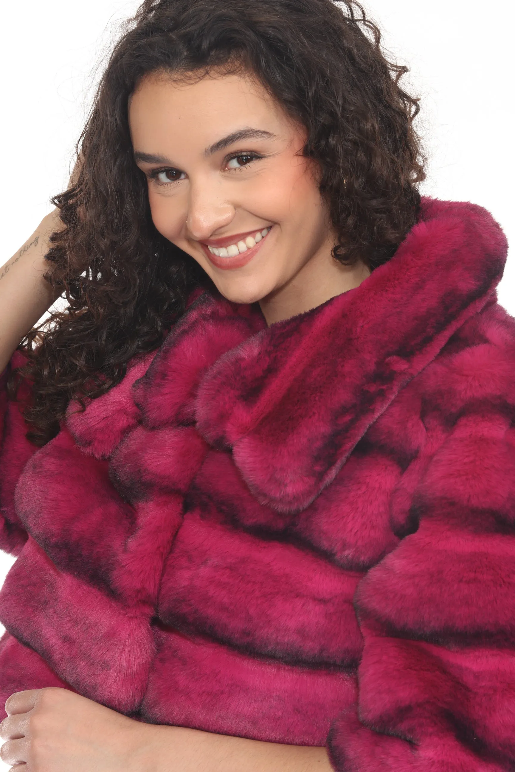 Belle Fare Premium Cropped Faux Fur Coat FX316S