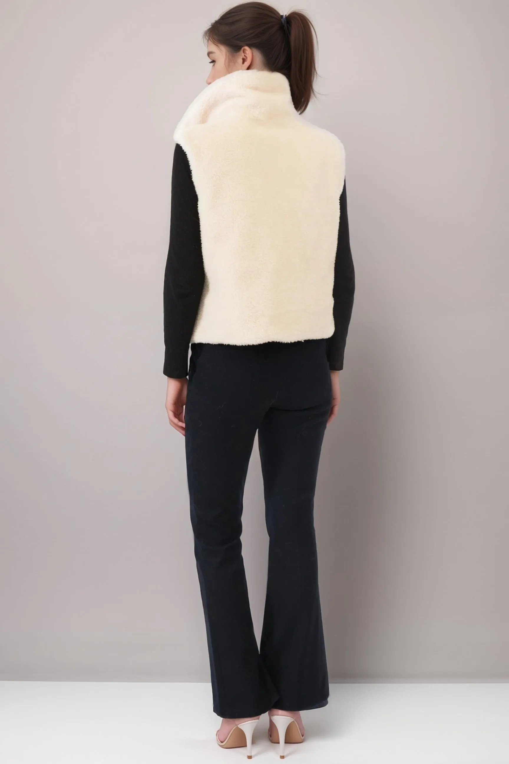 Belle Fare Premium The Lodi Faux Shearling Reversible Vest FXV67