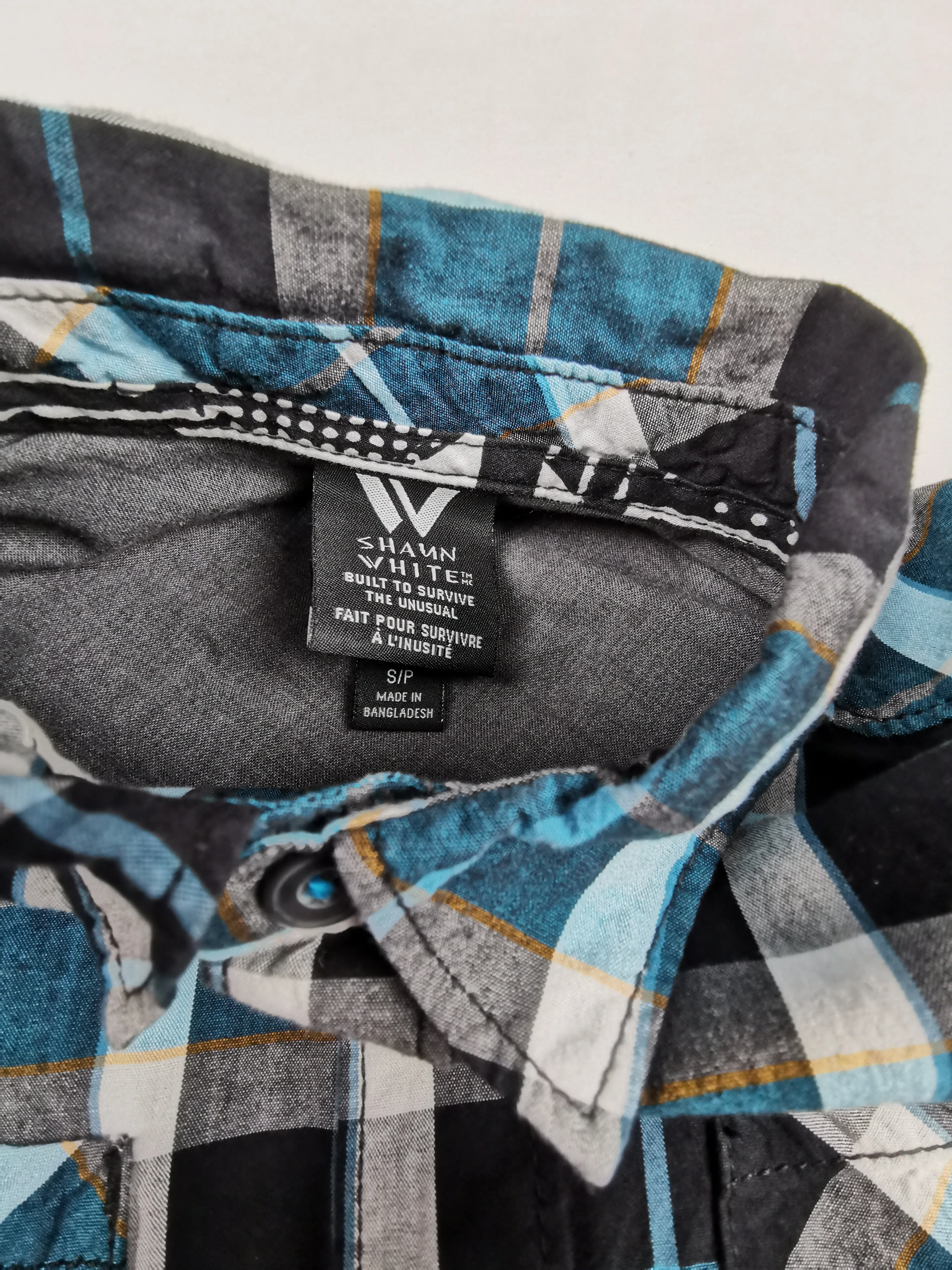 BOY SIZE SMALL (6/7 YEARS) SHAUN WHITE, Long-Sleeve, Dress Shirt EUC B33
