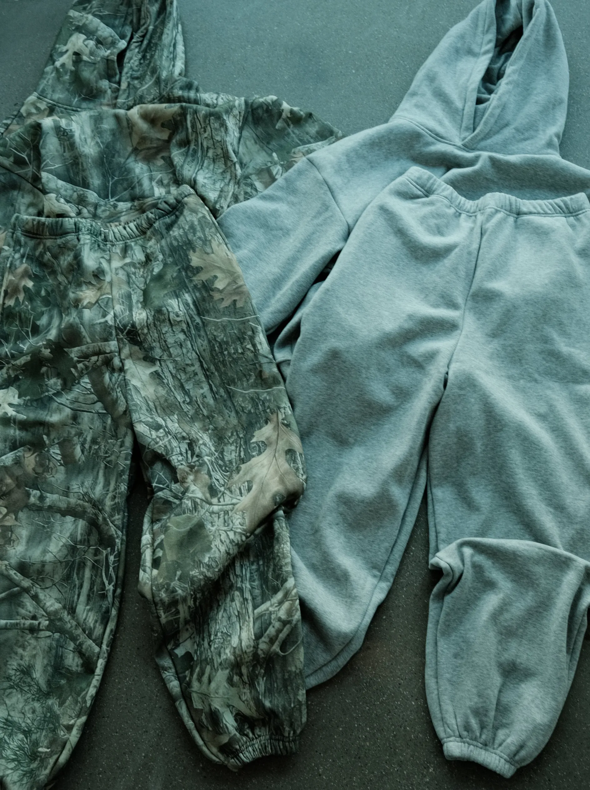 BRUSH CAMO SWEATS