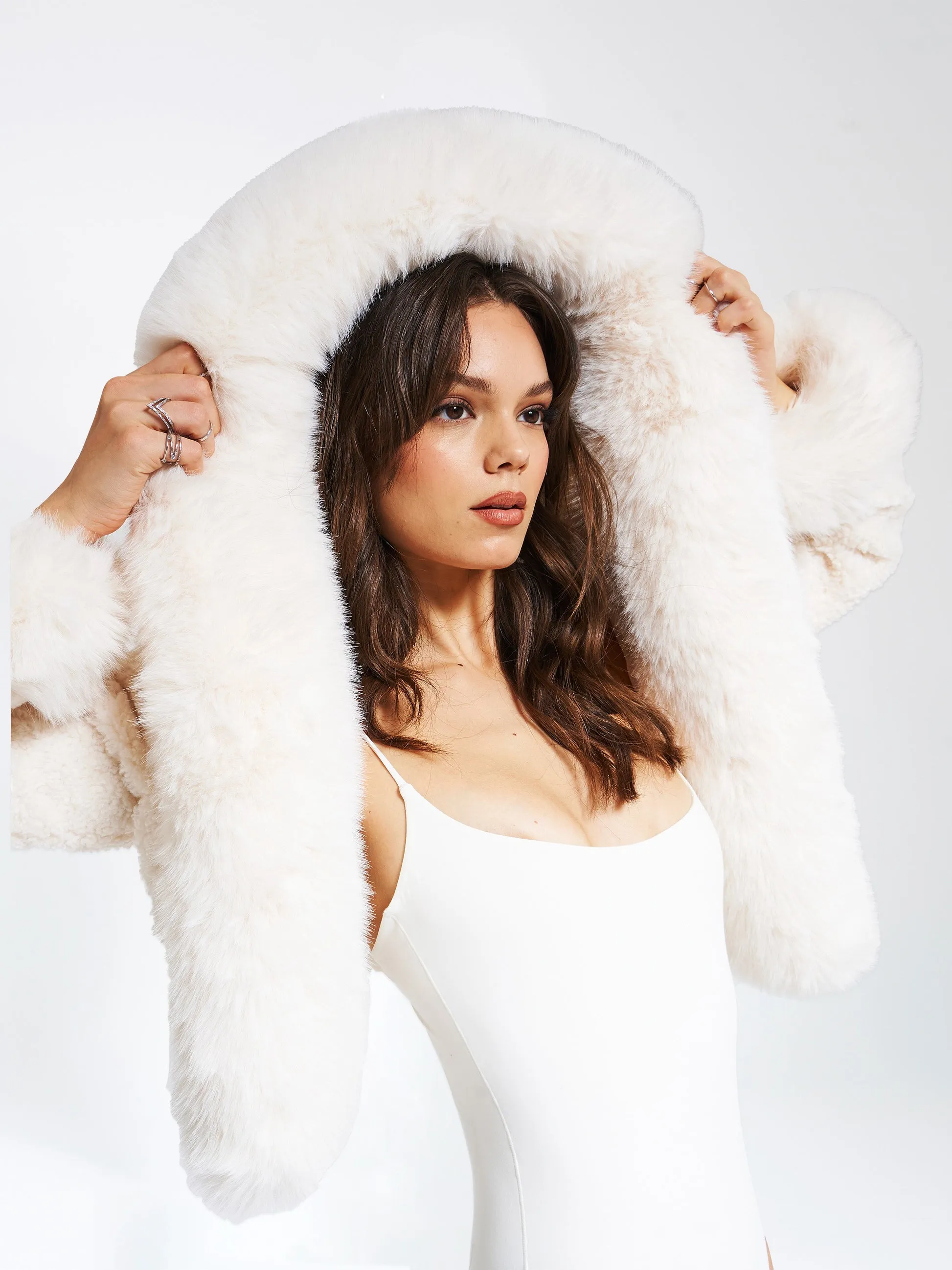 CORA | FAUX FUR COAT