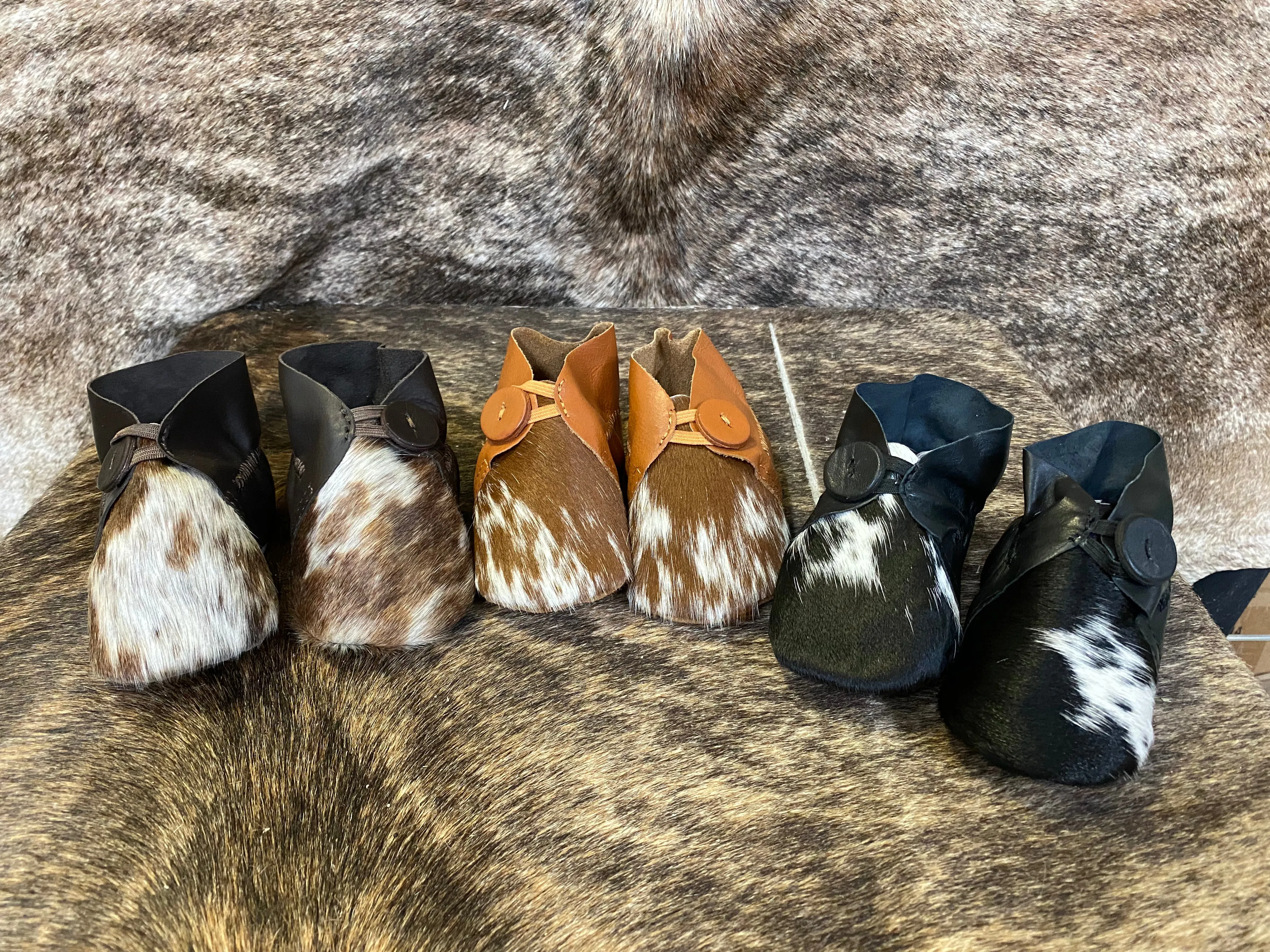 Cowhide Baby Moccasins-Rust