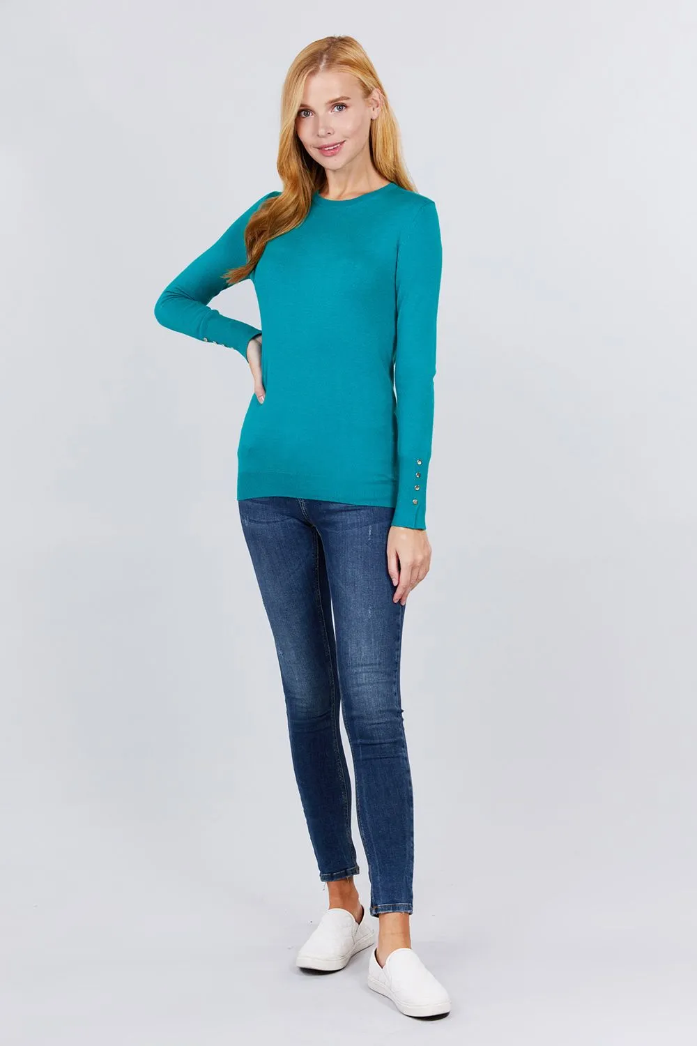 Crew Neck Sweater W/rivet Button