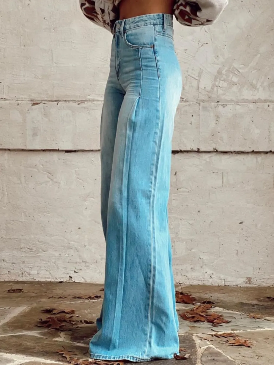 Daniela | Modern Wide-Leg Trousers