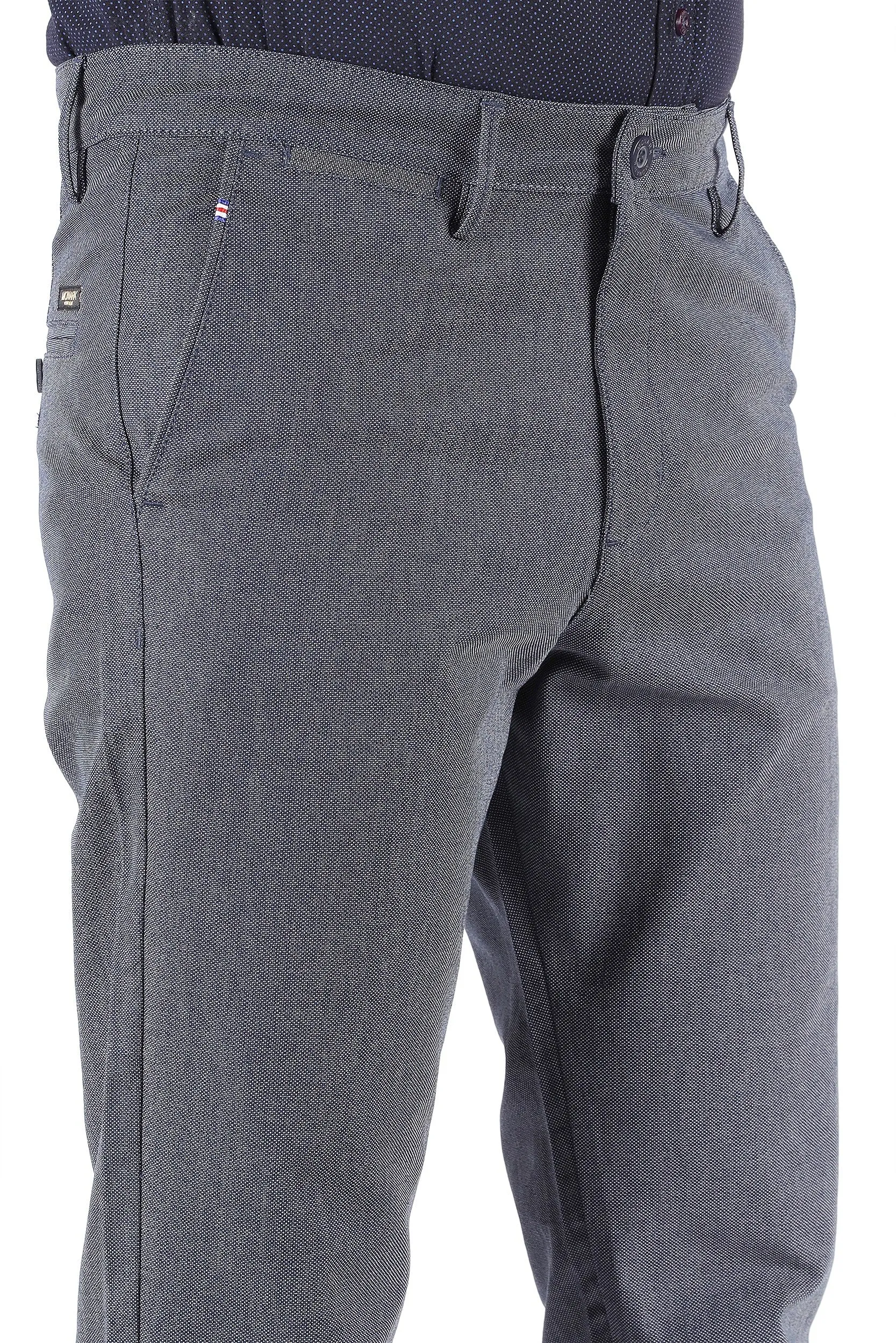 DOBBY TEXTURED TAPERED PANTS