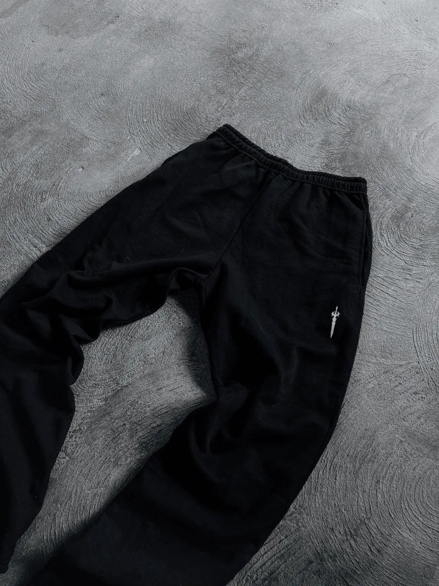 ESSENTIAL JOGGER SWEATPANTS