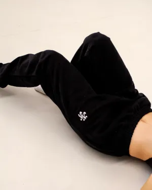 essential sweatpant - black