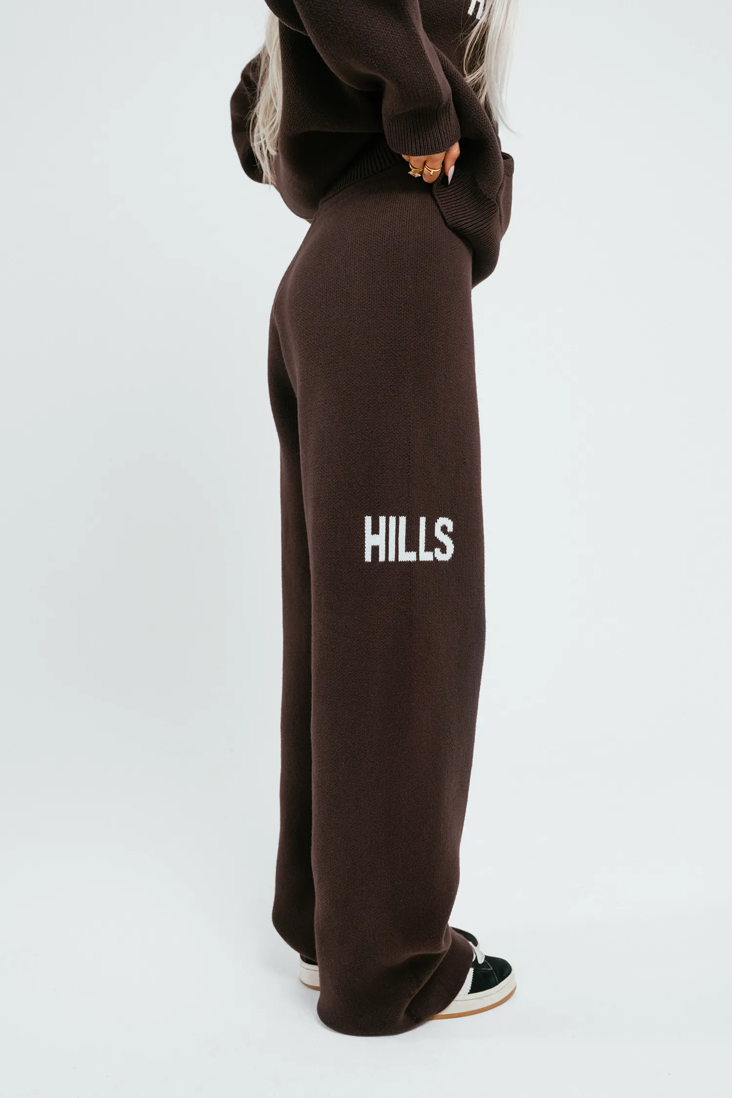KNIT SWEATPANTS DARK BROWN
