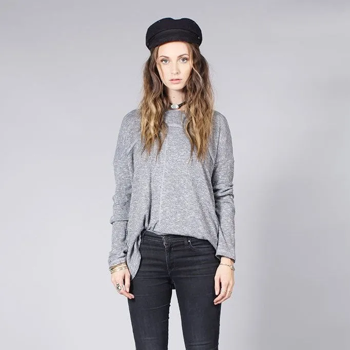 KNOT SISTERS Ocean Messa Long Sleeve Tee
