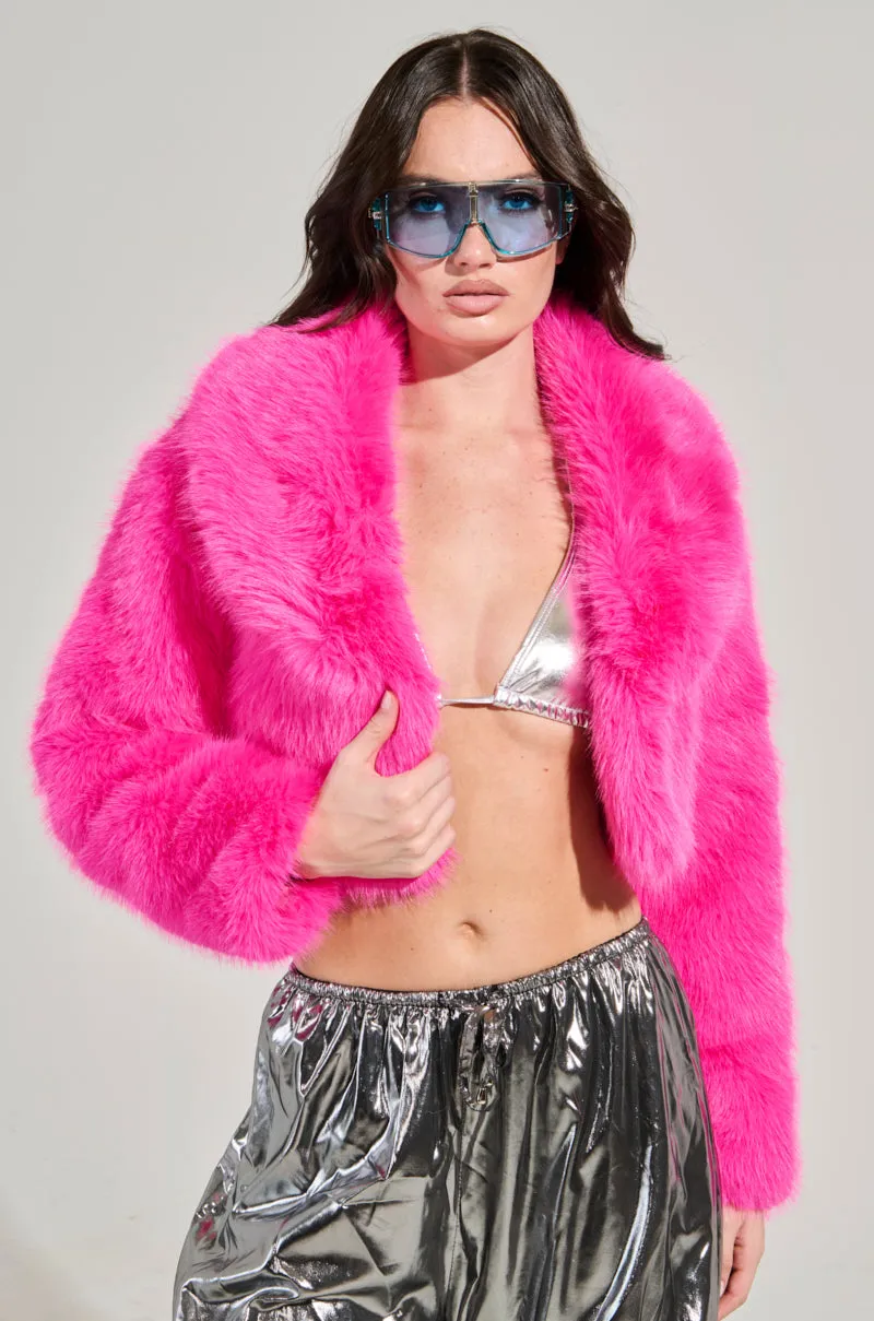LIGHTS OUT CROPPED FAUX FUR JACKET IN PINK