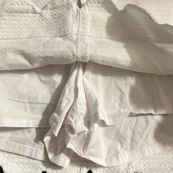 Lilly Pulitzer Colette Scallop Hem Skort 6 Women’s Resort White 026754