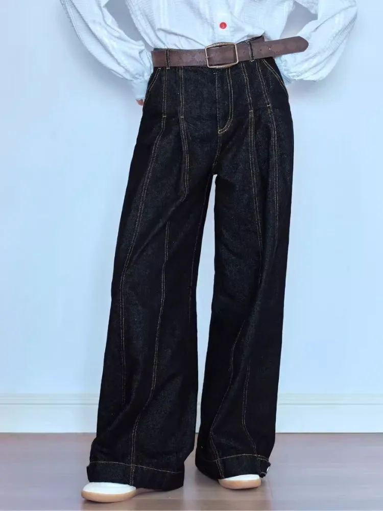 loose wide-leg pants