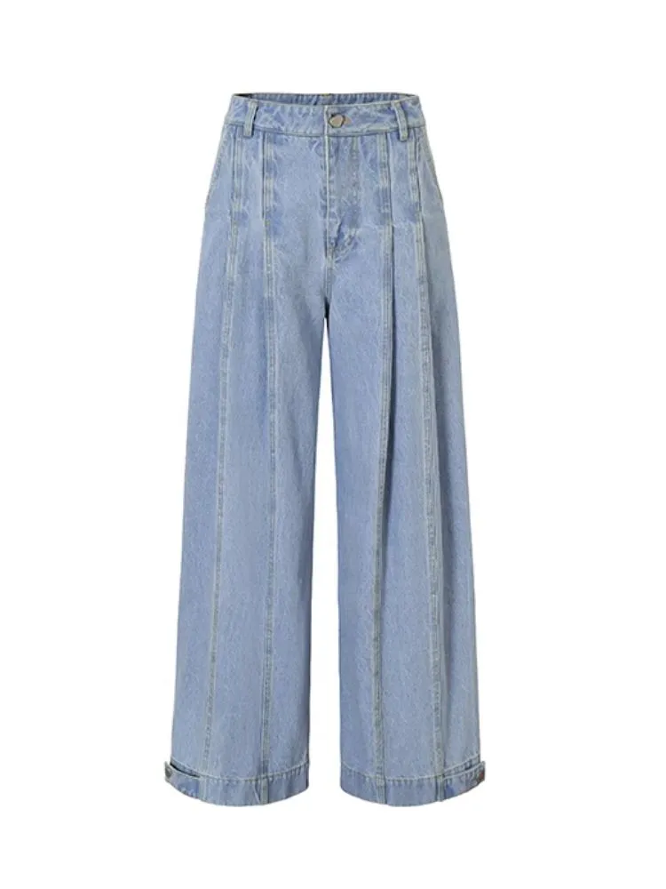 loose wide-leg pants