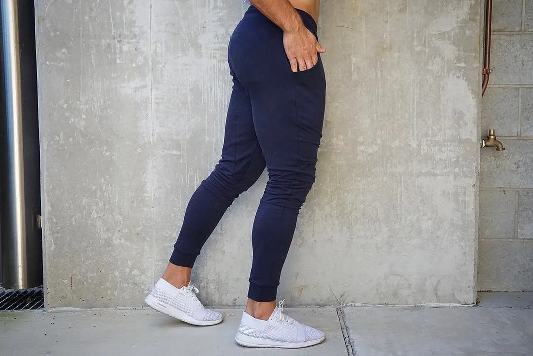 Men's Essential Tapered Sweat-Pants V2