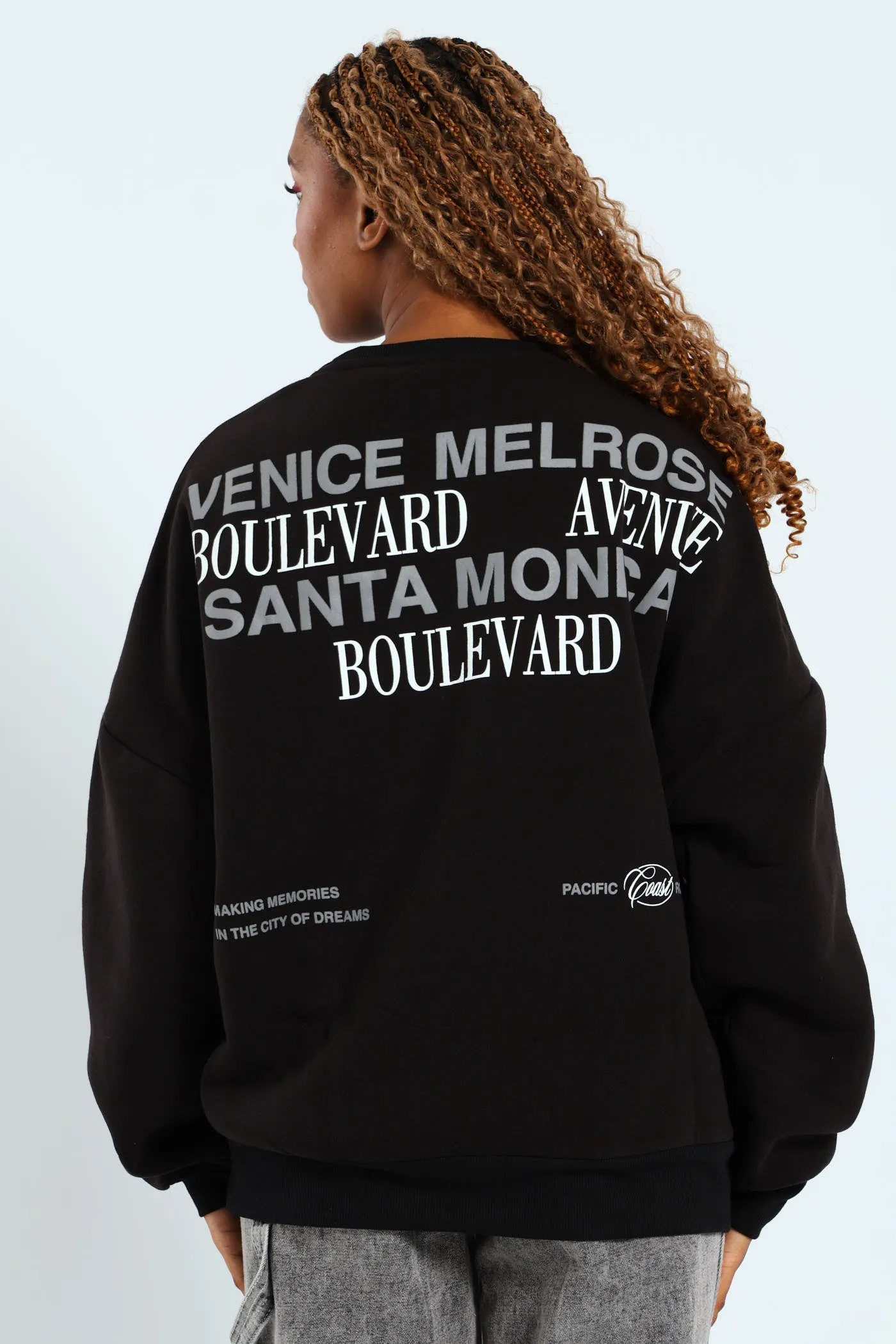 Oversized Printed Crew Fleece Top - Black