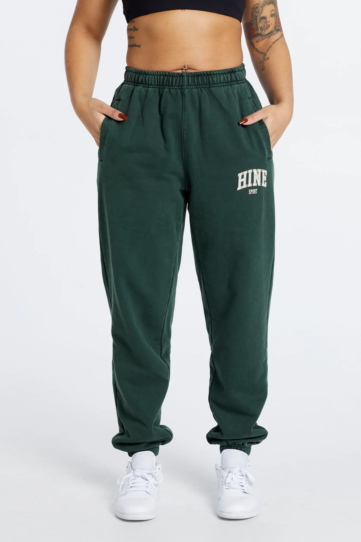 OVERSIZED WASHED TRACKPANTS PINE