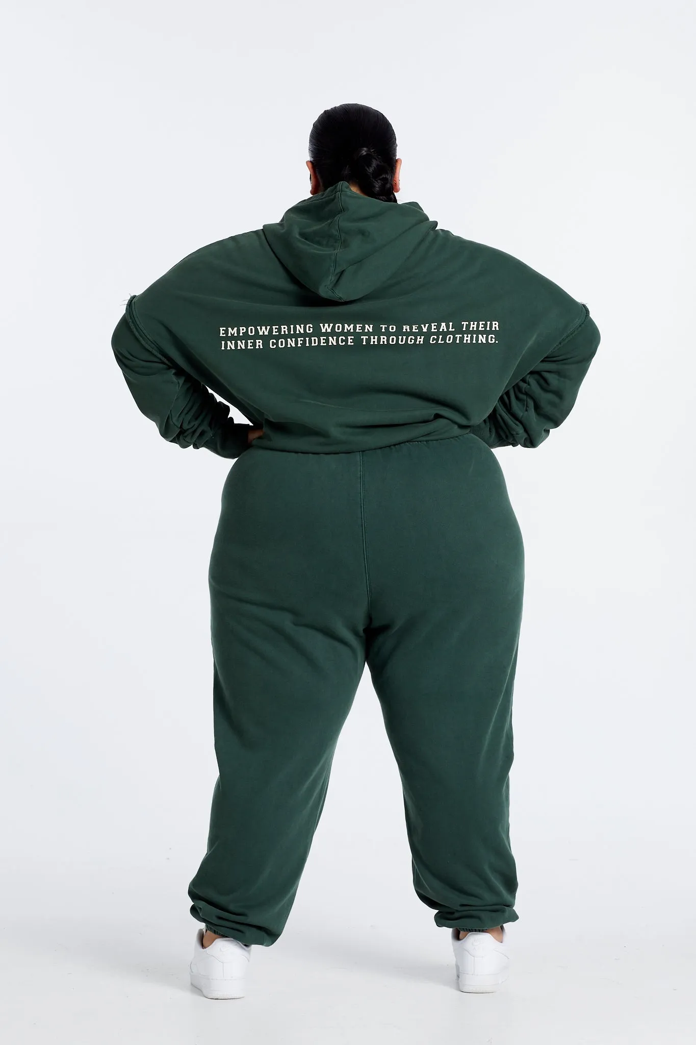 OVERSIZED WASHED TRACKPANTS PINE