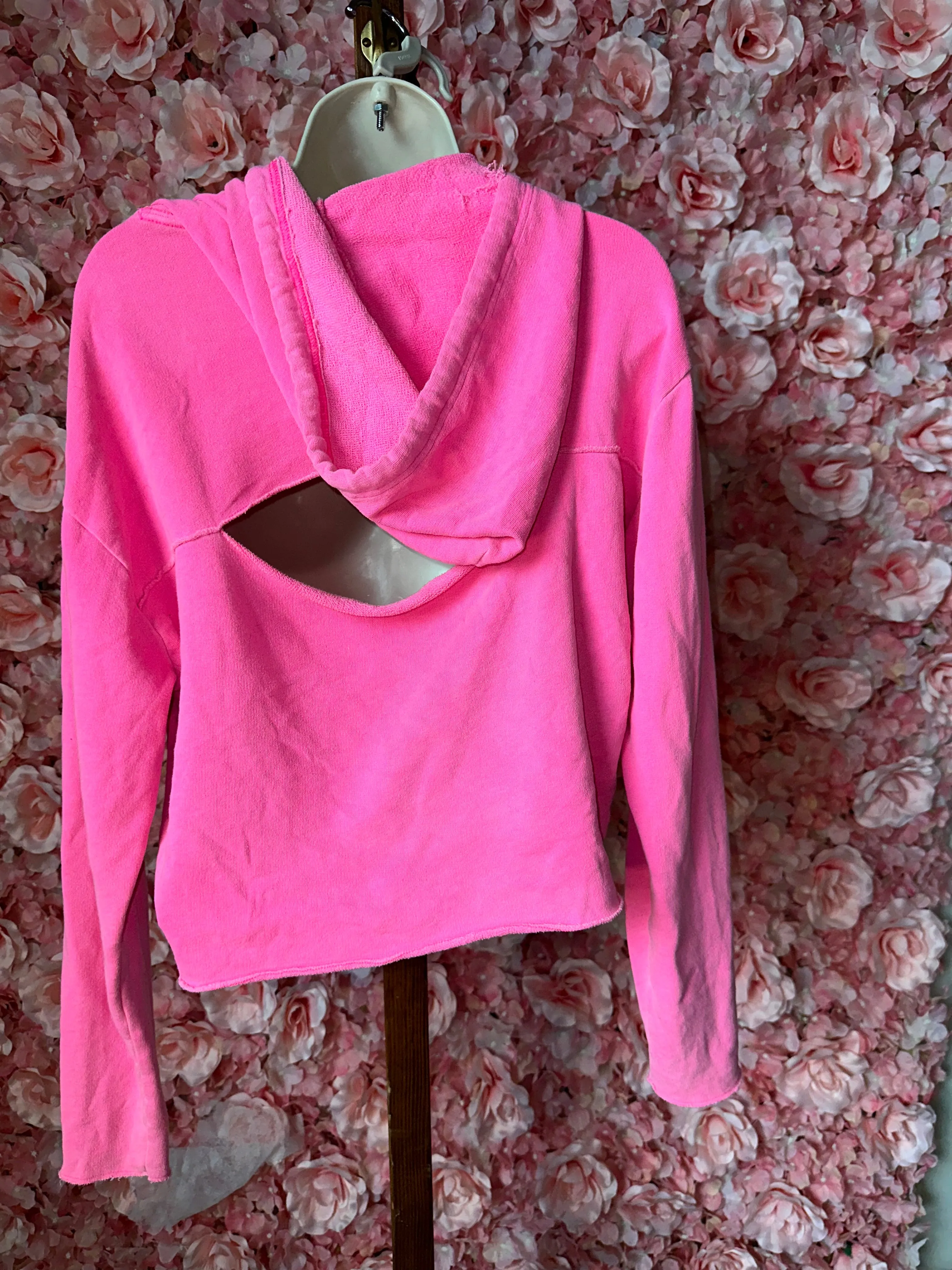 PINK Victoria's Secret (Small) Hot Pink Cropped Hoodie with Open Back
