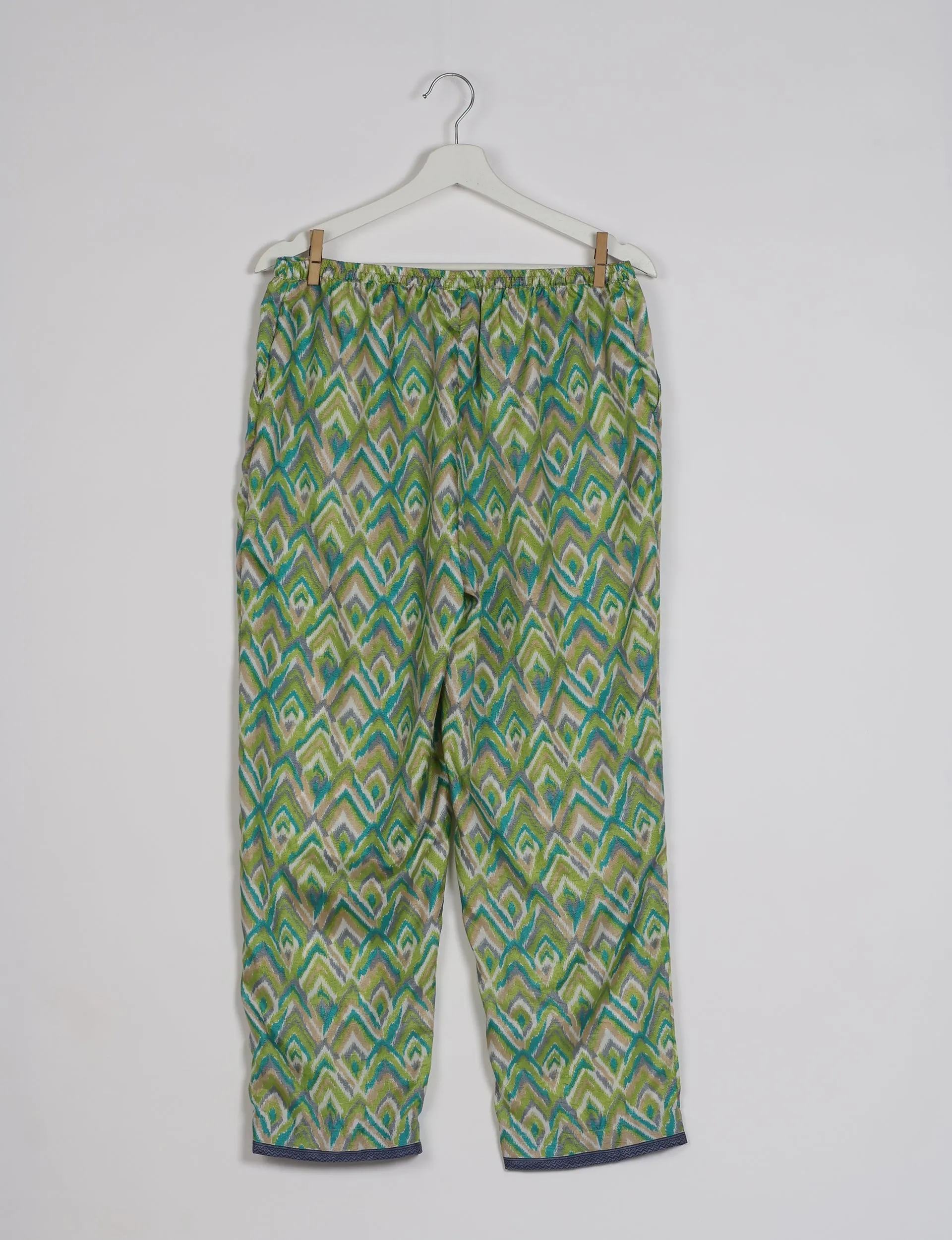 PULL-ON PANTS