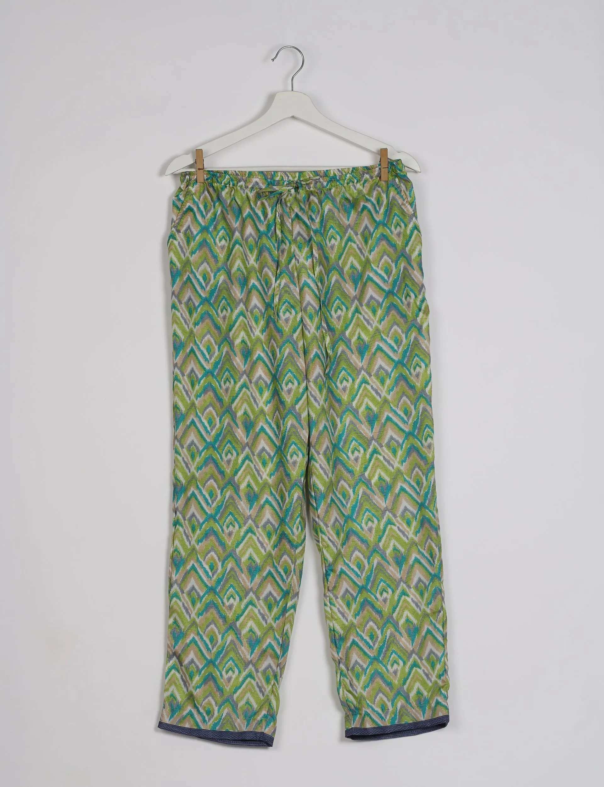 PULL-ON PANTS