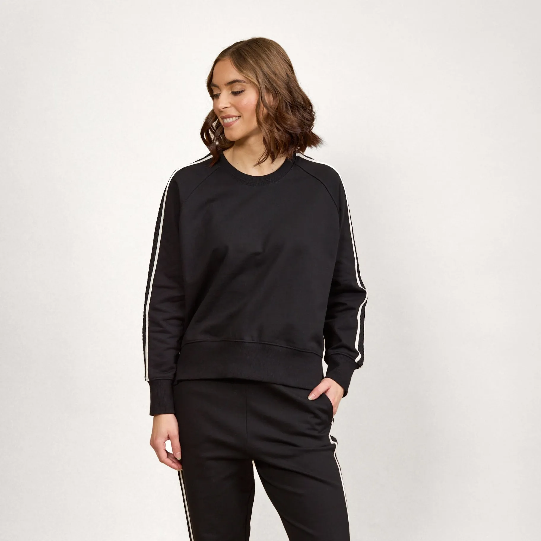 Rebel Jumper -Black