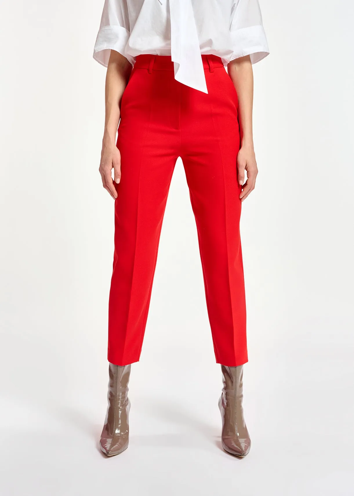 Red tapered pants
