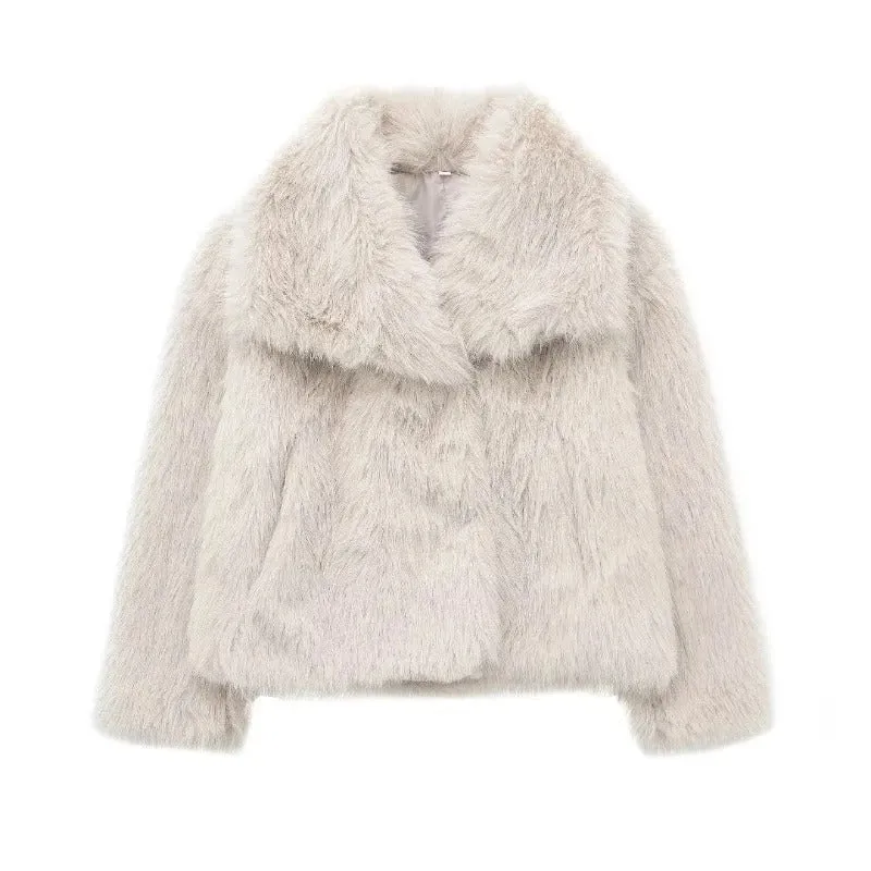 Sara - Trendy Faux Fur Jacket