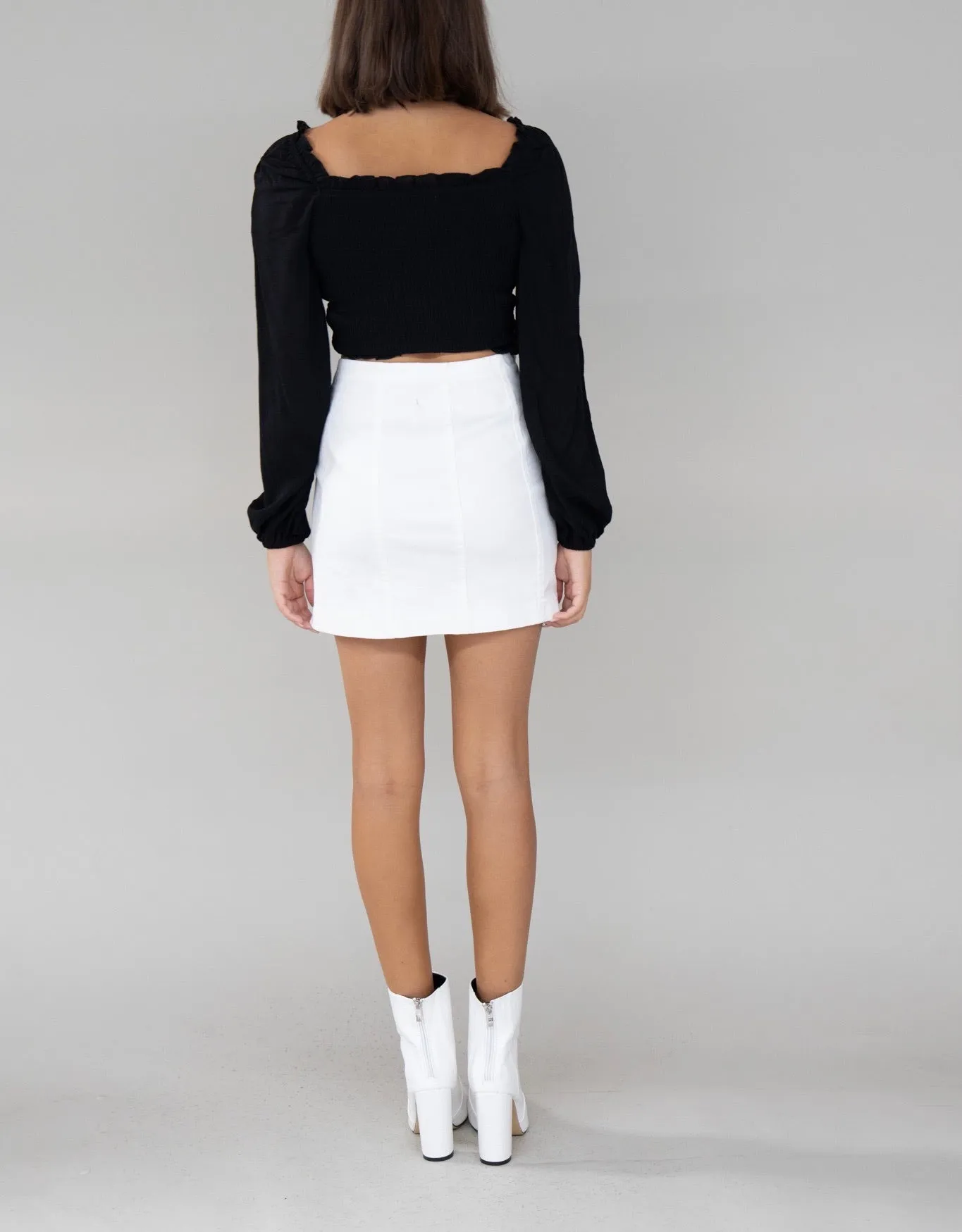 Smock Ruch Sweetheart Long Sleeve Crop Top