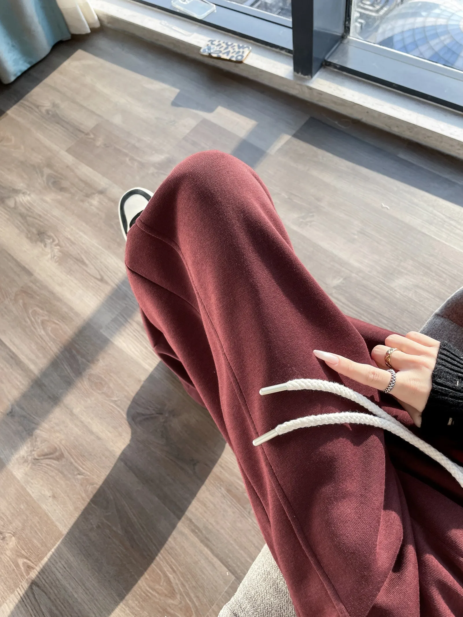 Solid Color Straight-leg Sweatpants with Drawstring Waist