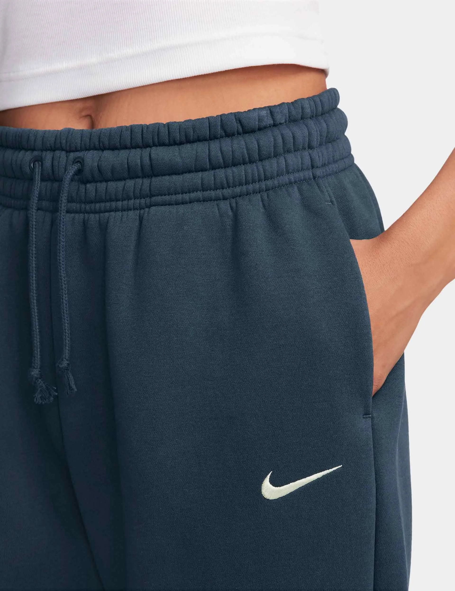 Sportswear Phoenix Fleece Oversized Sweatpants - Armory Navy/Sail