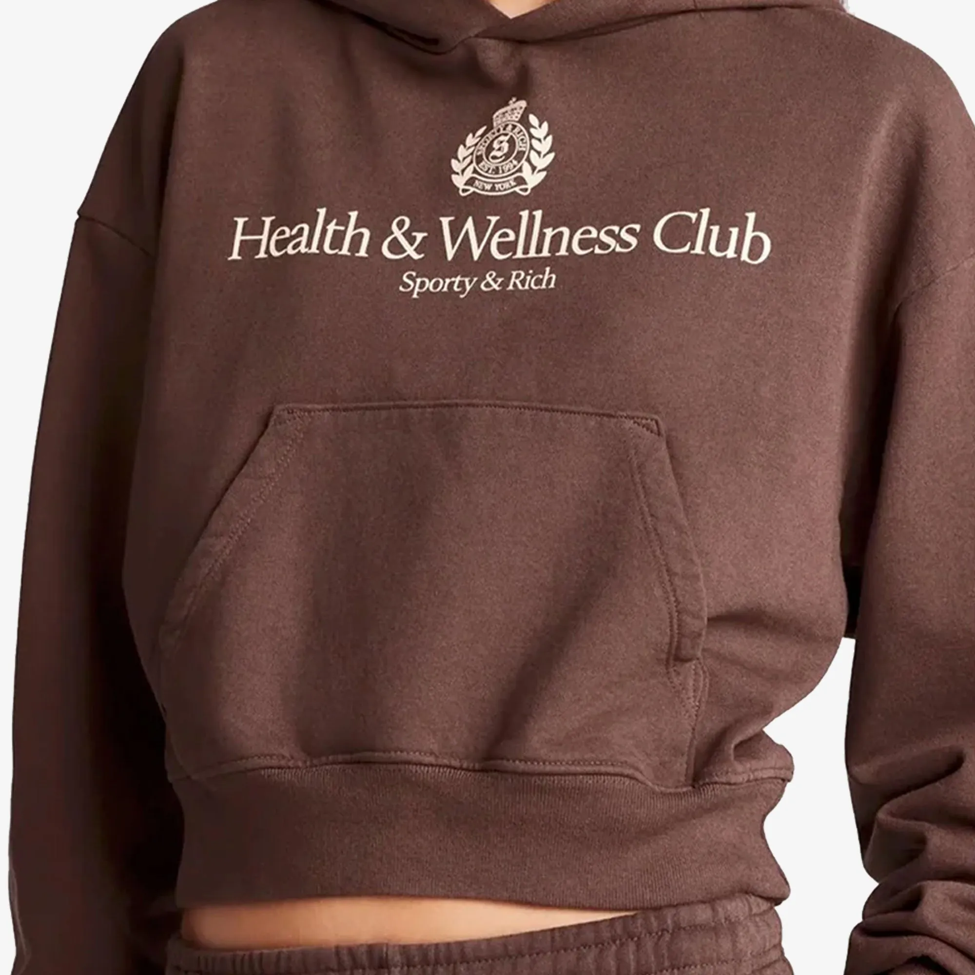 SPORTY & RICH | H&W CREST CROPPED HOODIE { BROWN