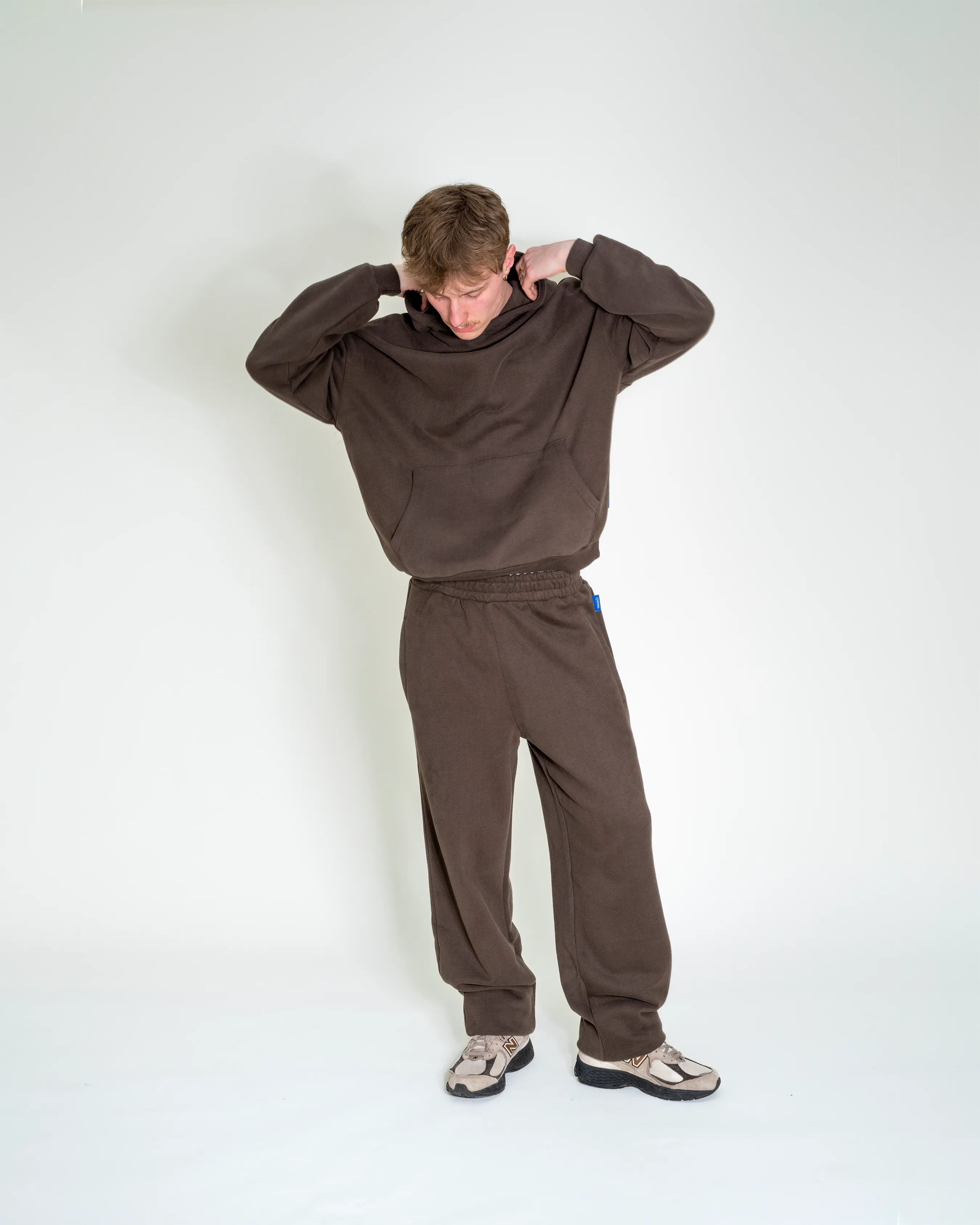 SWEATPANTS - CHOCOLATE BROWN
