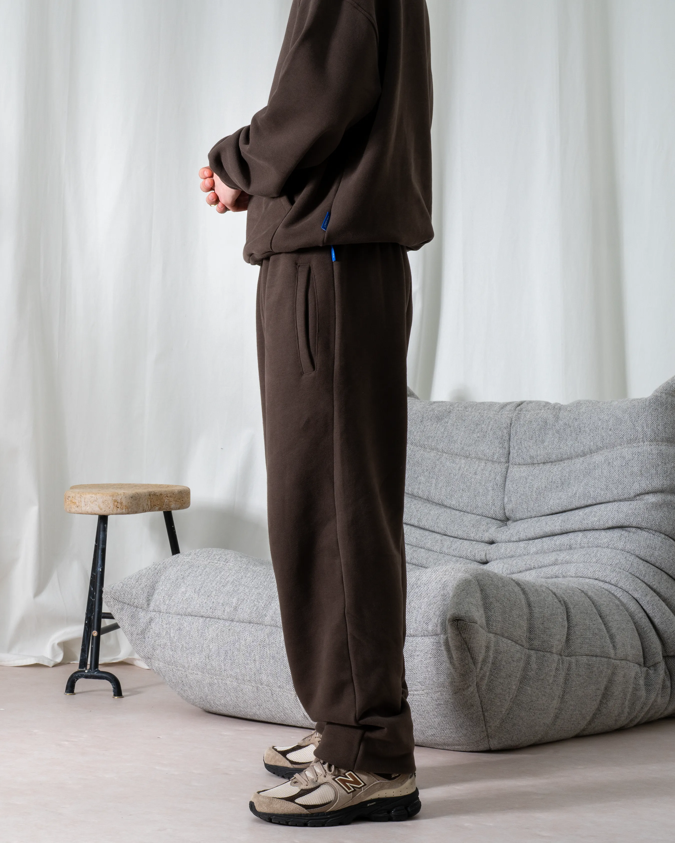 SWEATPANTS - CHOCOLATE BROWN