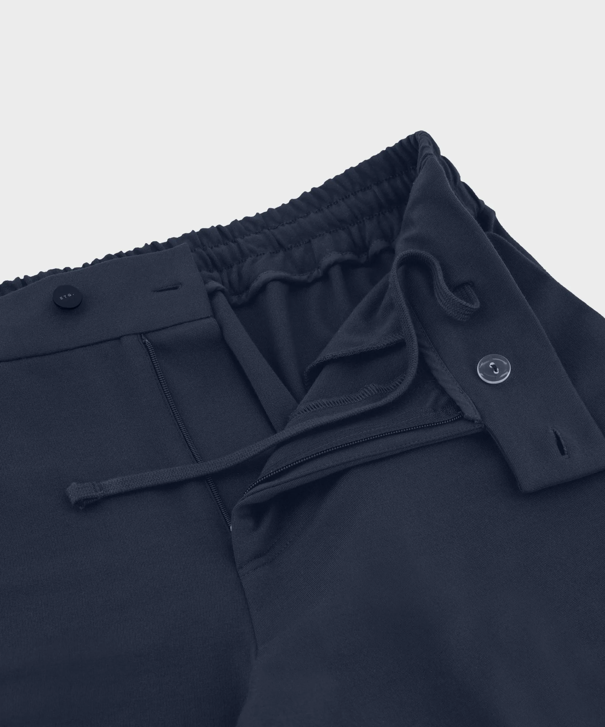 TP 01 Essence Slim Blueberry