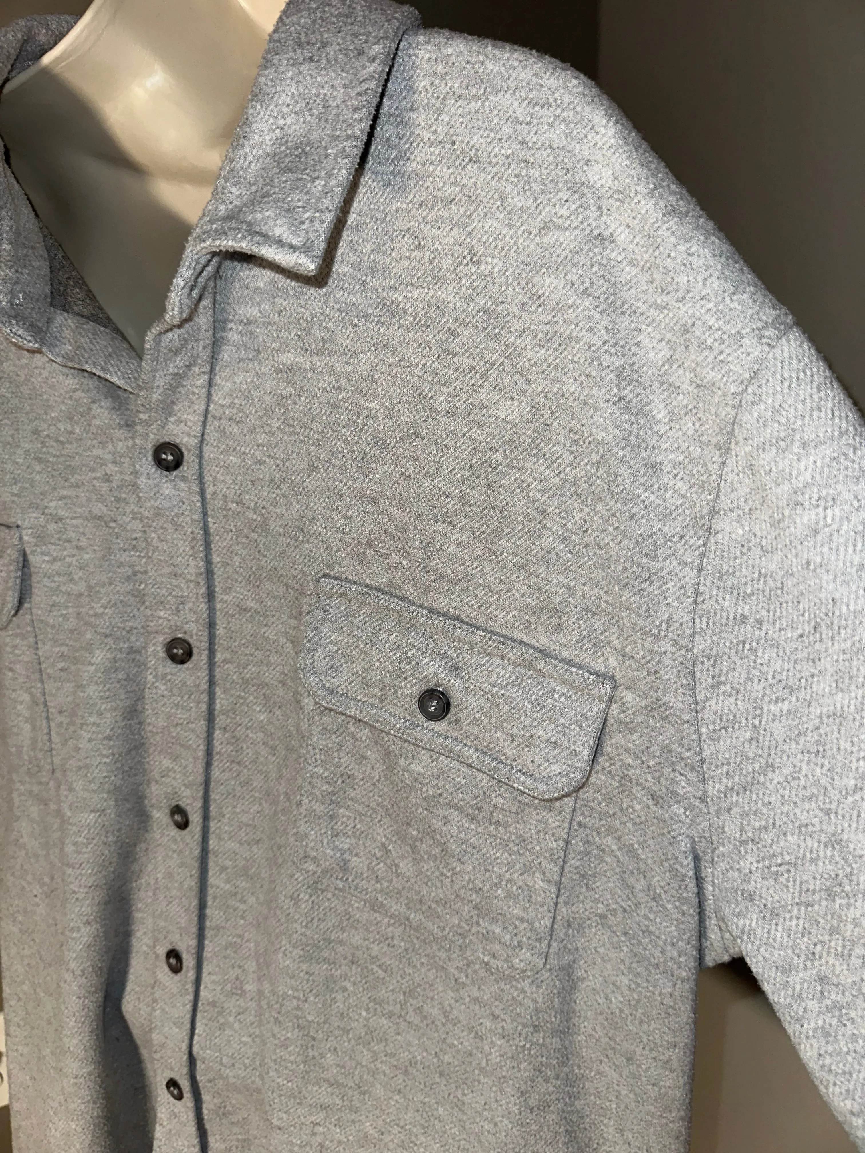 True Classic (2XL) MENS Grey Button Up Shacket