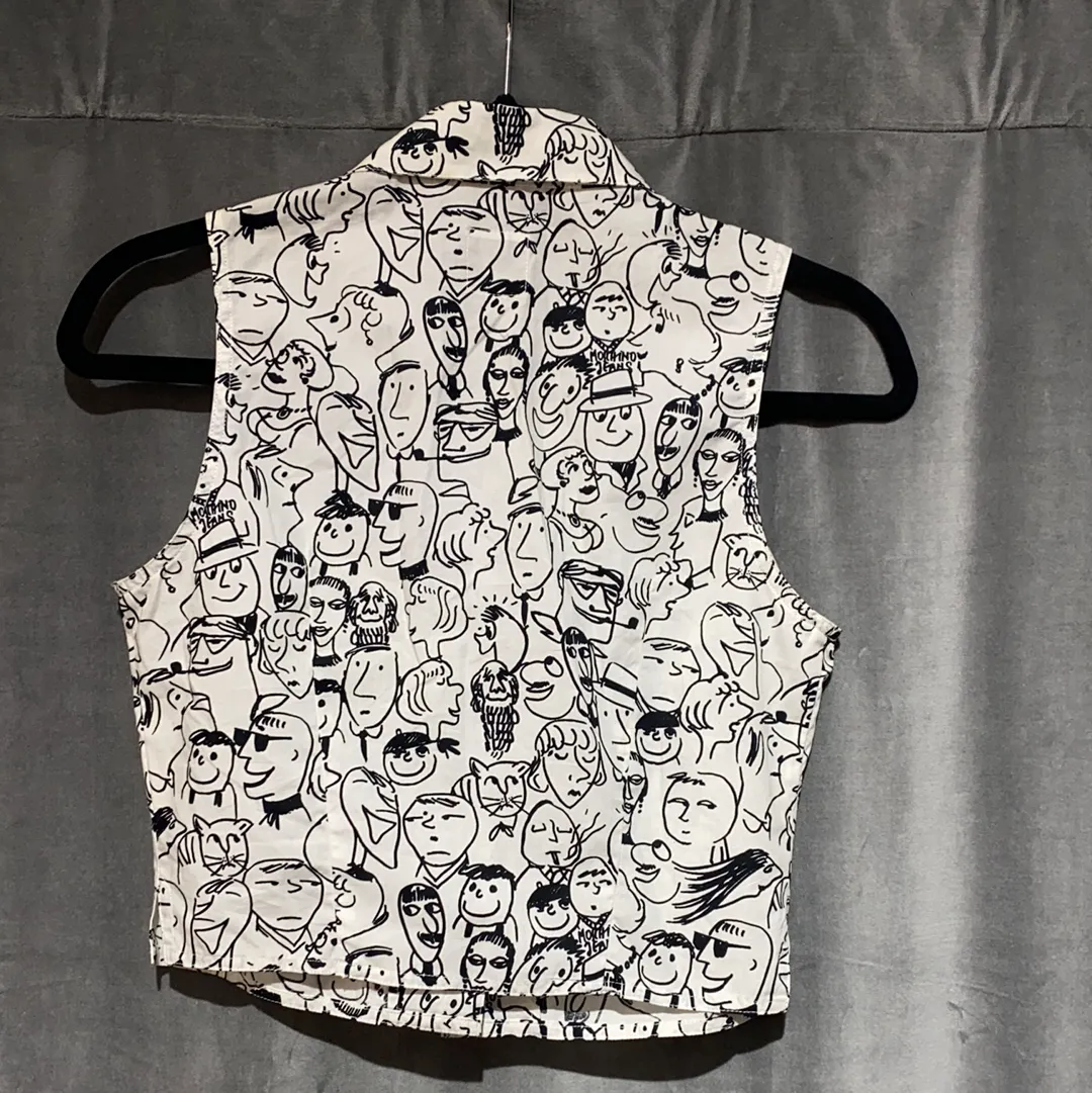 Vintage: Moschino Cartoon Button Down Tank Top