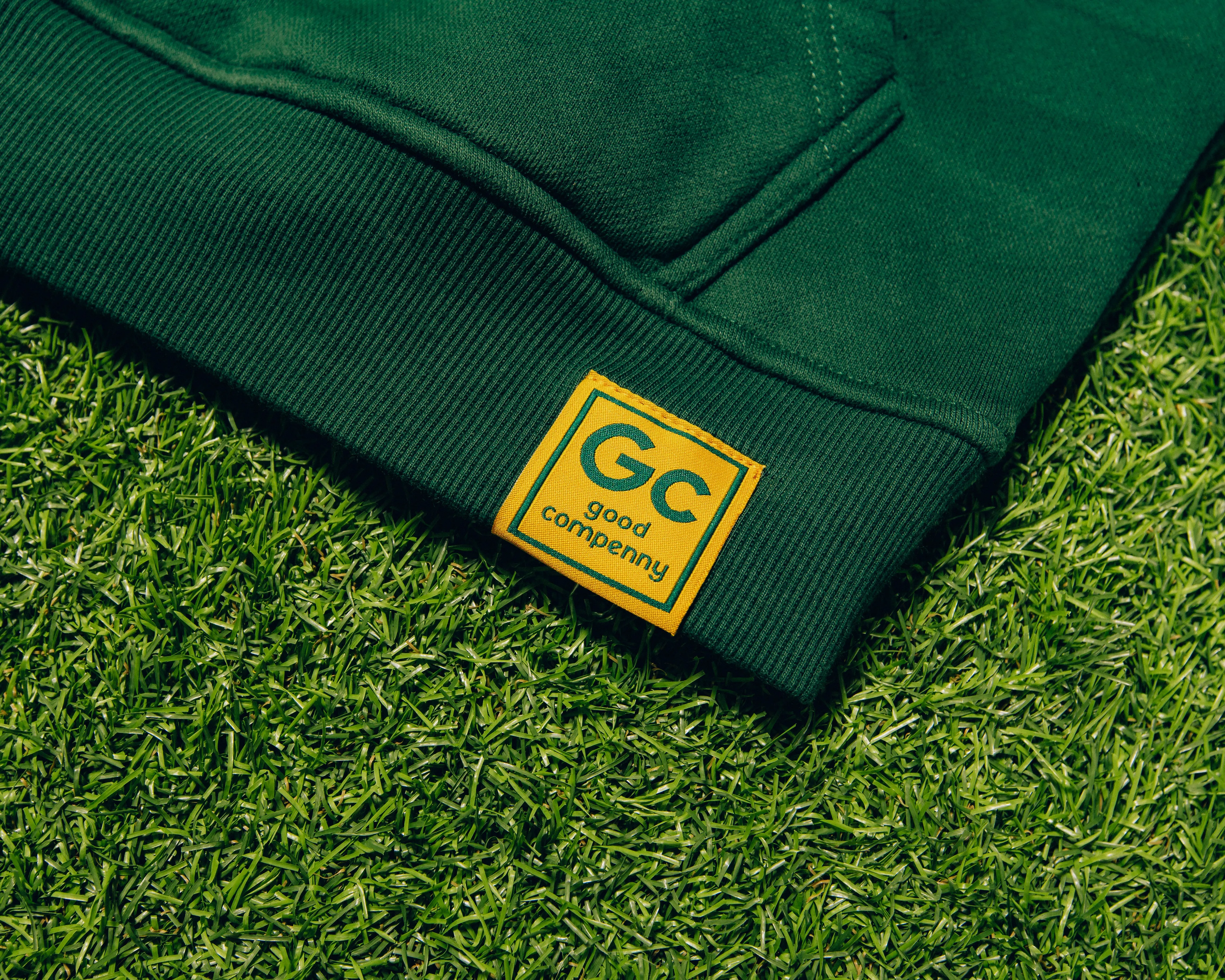 WELCOME TO THE FAMILY! HOODIE GREEN/YELLOW