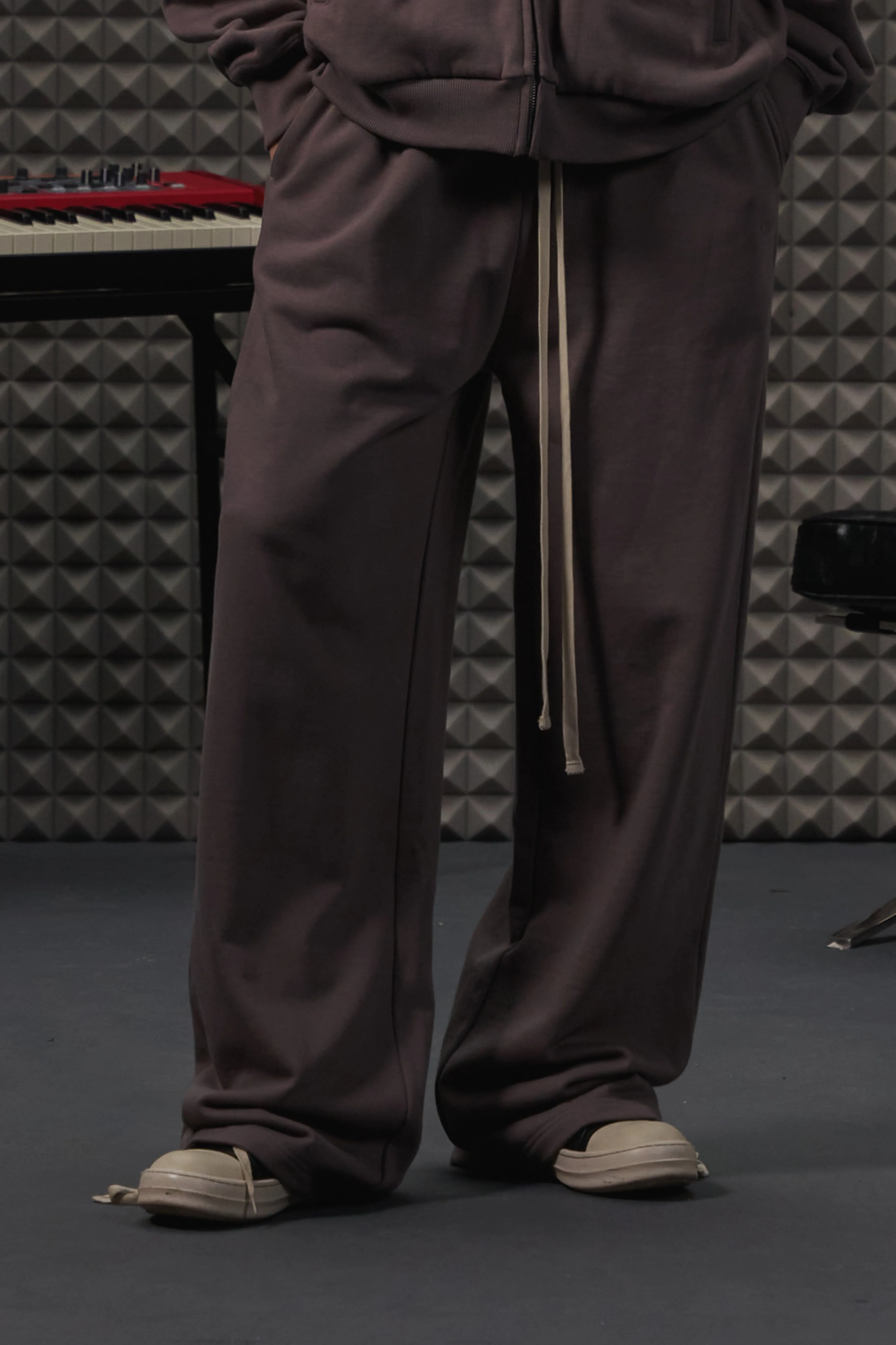 Wide Sweatpants-Brown
