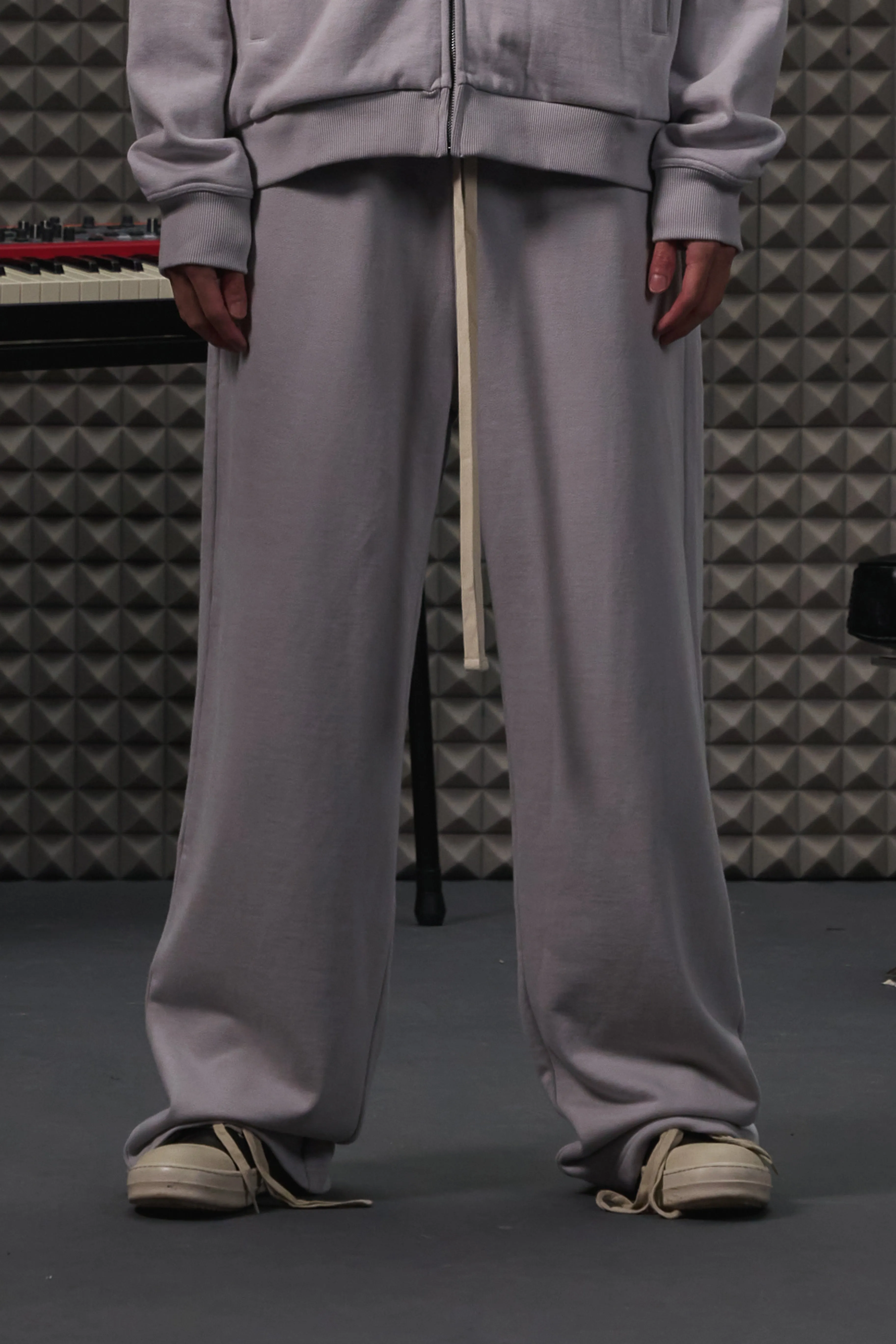 Wide Sweatpants-Grey