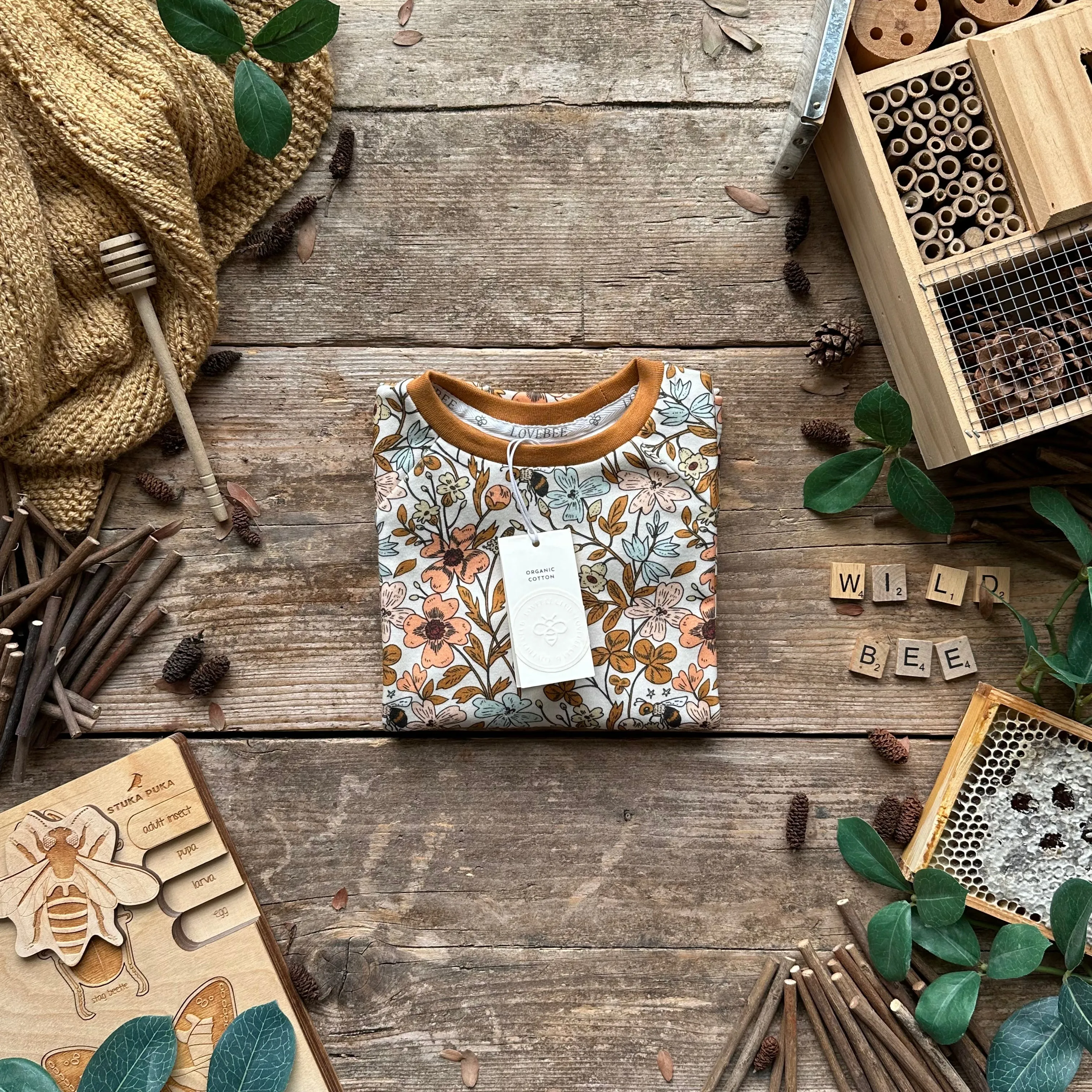 Wild Bee Long Top