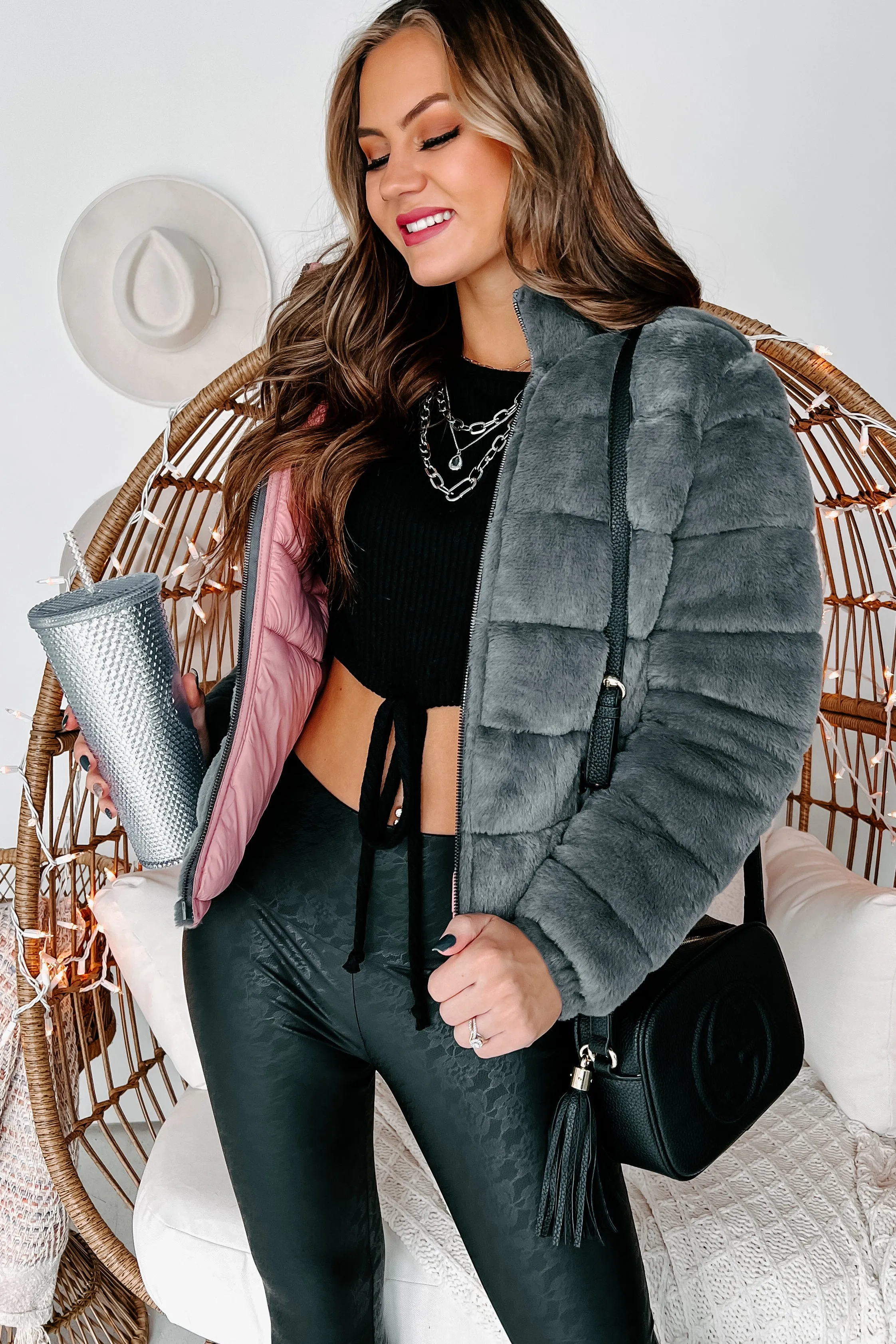 Winter Retreat Reversible Puffer Coat (Dark Grey/Mauve)
