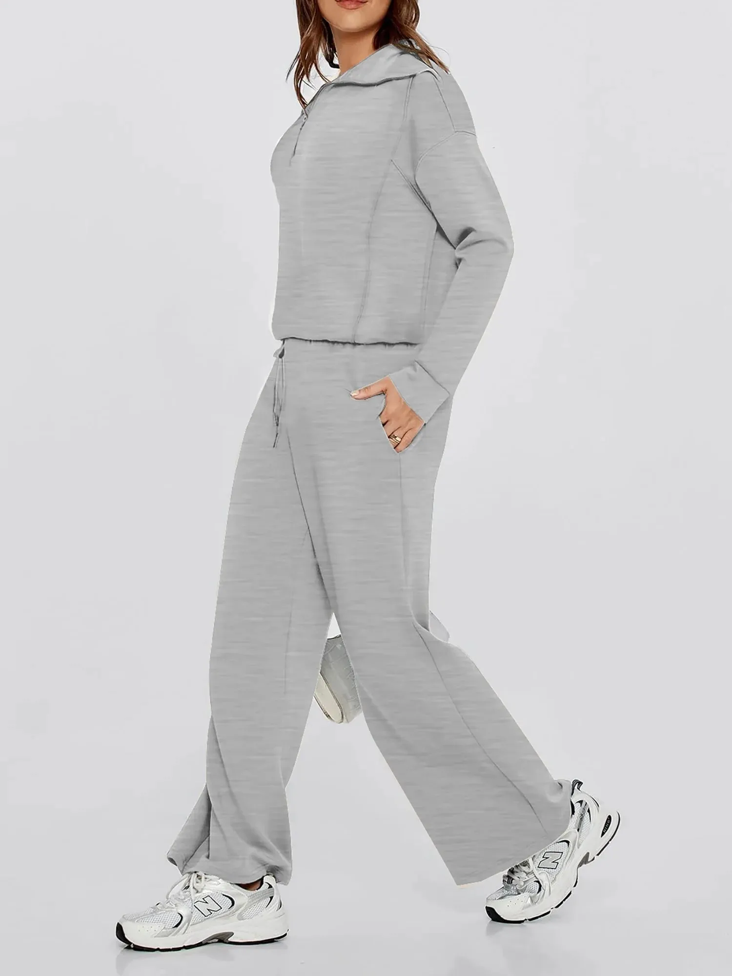 Women's 2-Piece Outfit Set - Oversized Half-Zip Sweatshirt & Drawstring Sweatpants with Pockets