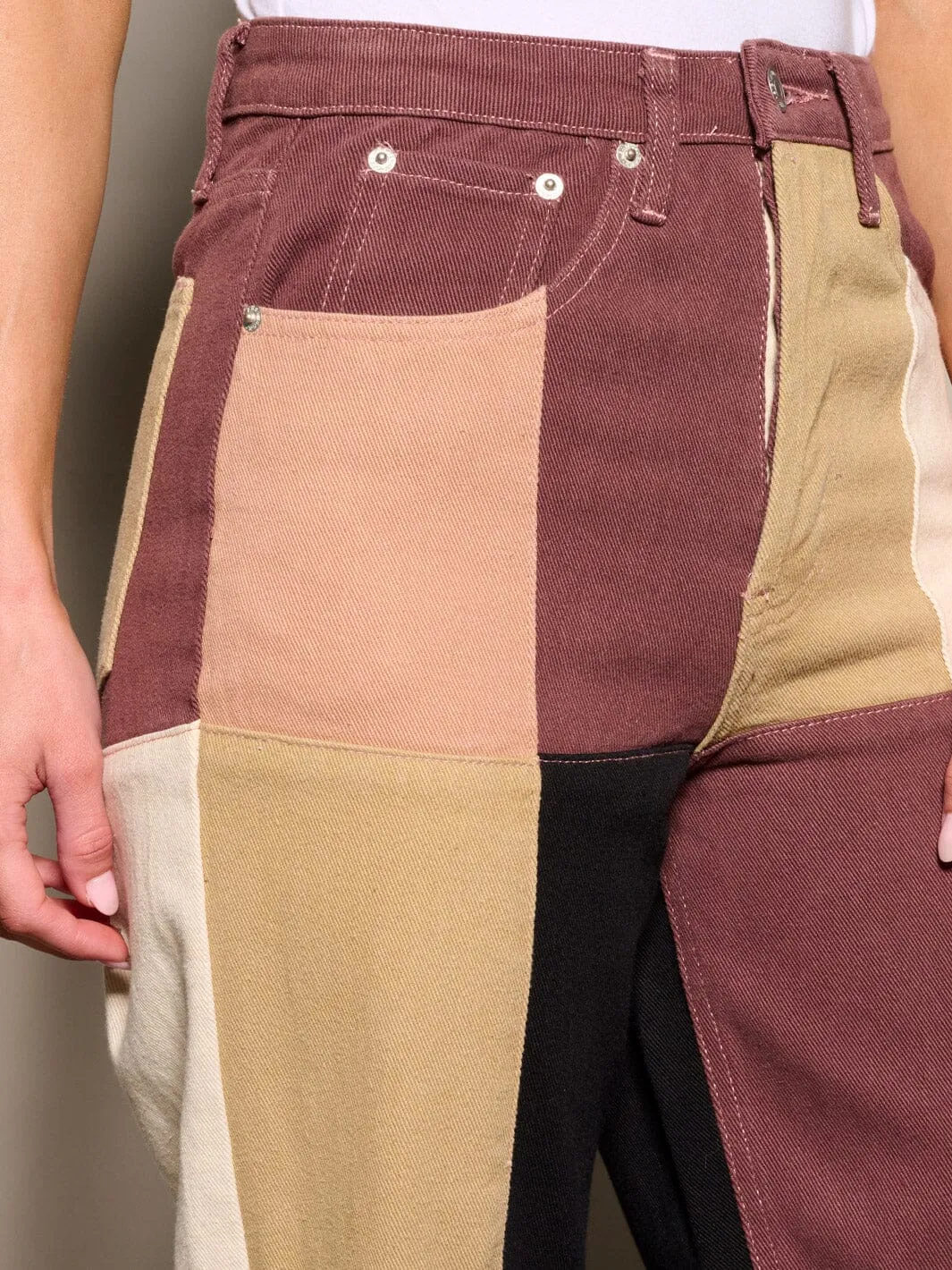WOMEN'S BUTTON CLOSURE POCKETS COLORBLOCK DENIM PANTS