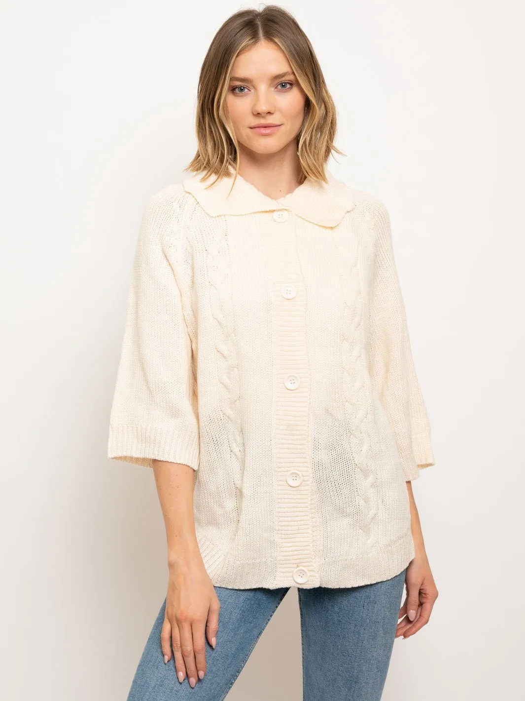 WOMEN'S BUTTON UP CREAM SWEATER