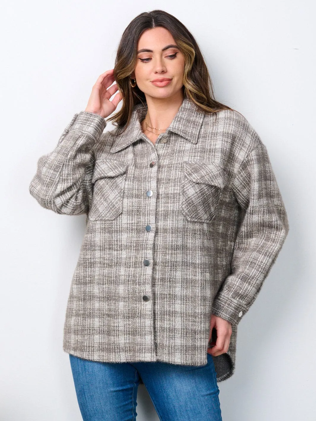 WOMEN'S LONG SLEEVE BUTTON CLOSURE FRONT POCKETS JACKET